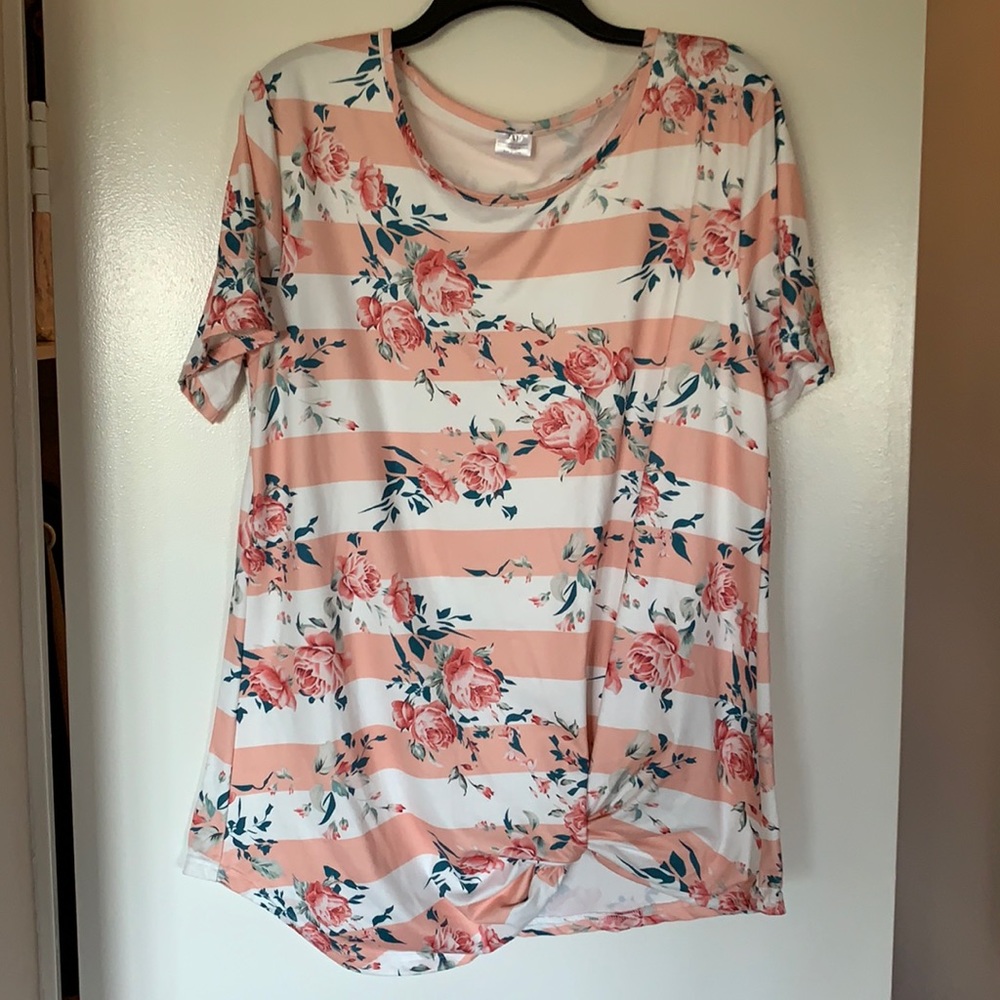 New floral striped tee
